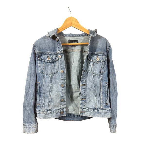 Lucky Brand ‘Tomboy Denim Trucker’ Distressed Denim Jacket in ‘Cumberland River’ - Picture 8 of 13
